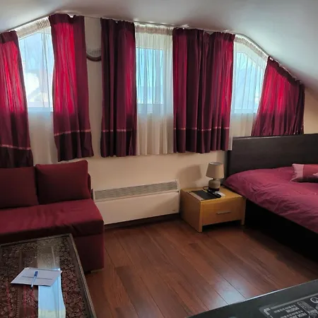 Apartment апартамент-студио б4-4-1 божурленд *